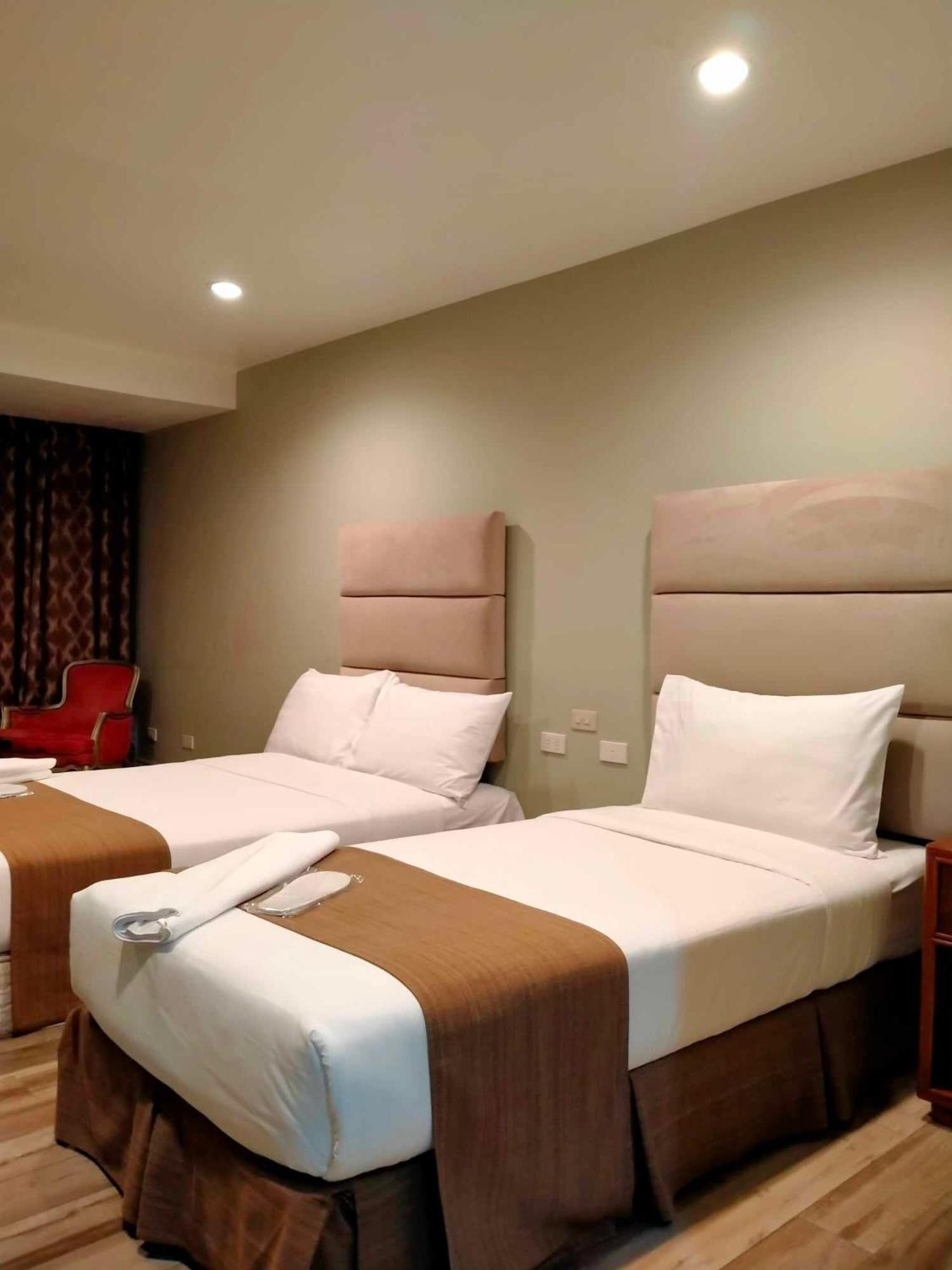 Skyland Garden Hotel and Resort Baguio City Exteriör bild